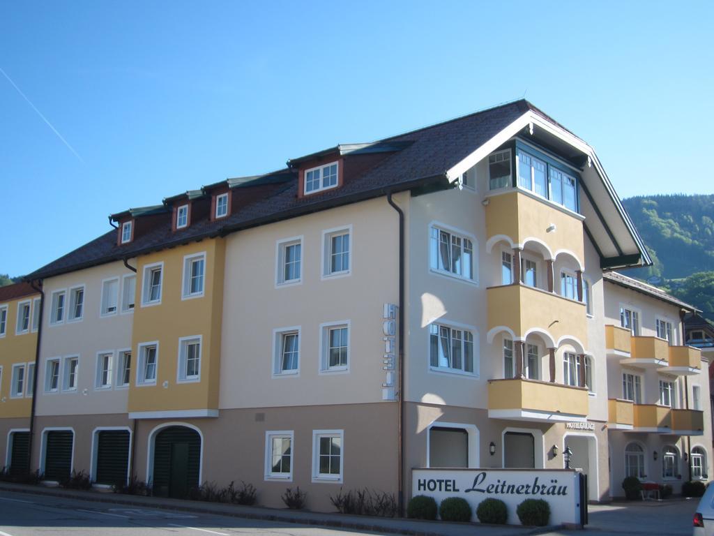 Hotel Leitnerbrau Мондзее Экстерьер фото