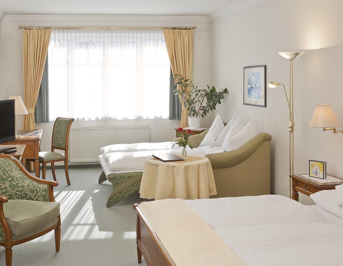 Hotel Leitnerbrau Мондзее Экстерьер фото